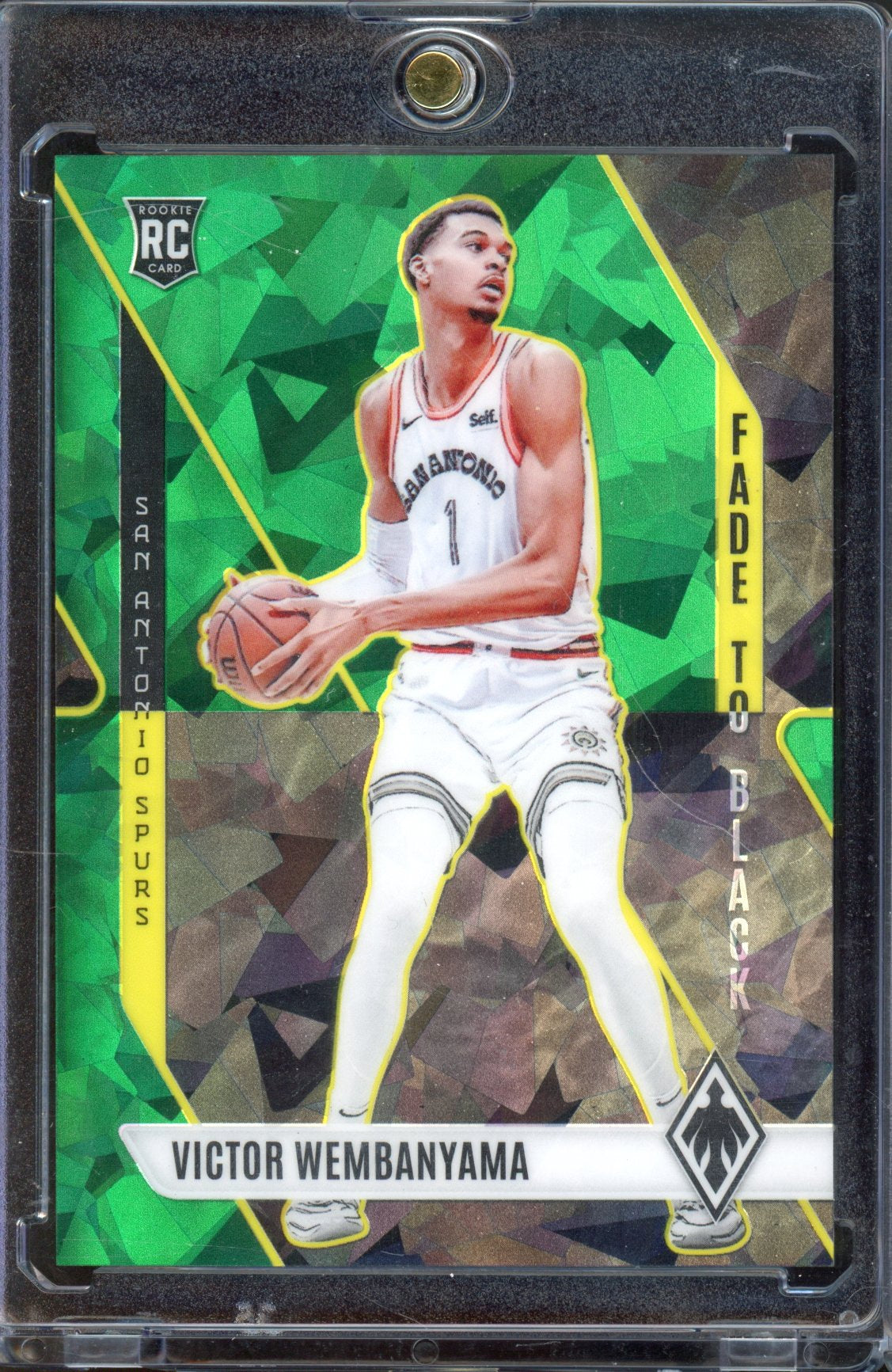 2023-24 Phoenix Victor Wembanyama Rookie Fade To Black Green Ice /149