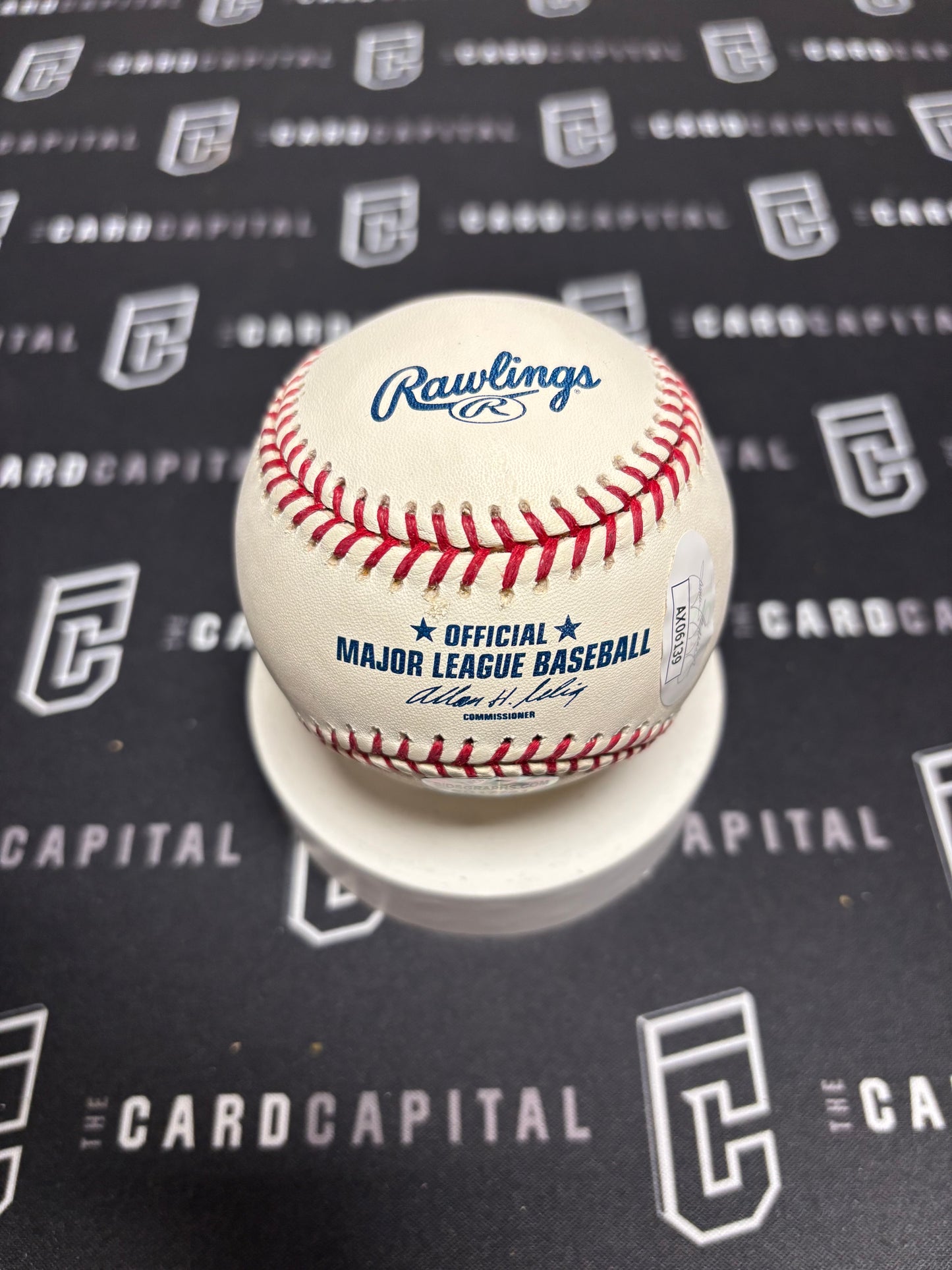Minnie Minosa Signed Official Major League Baseball JSA "5 Decades"