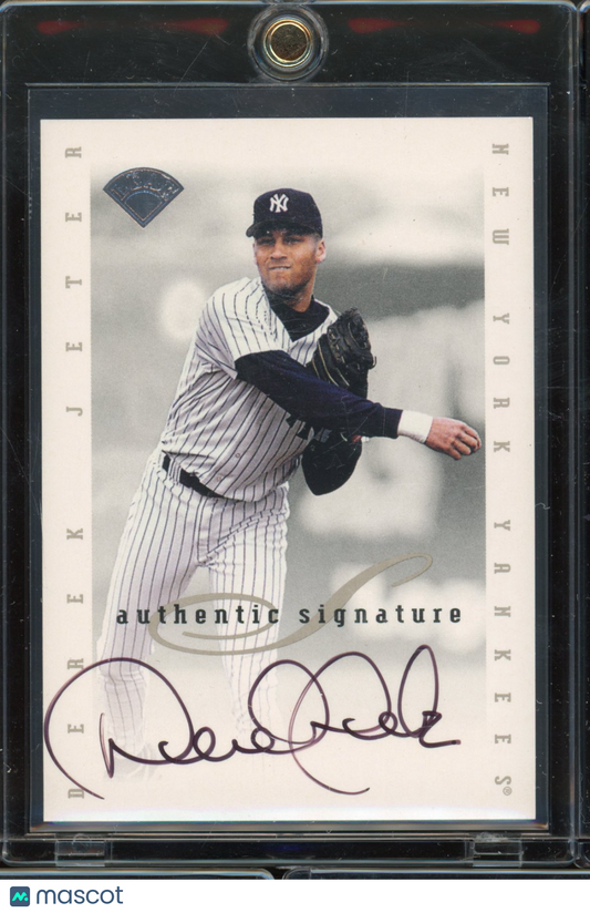 1996 Leaf Signature Extended Derek Jeter Auto SP