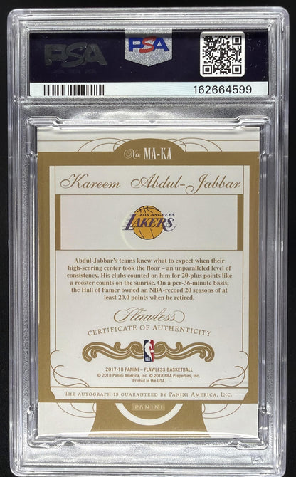 2017-18 Panini Flawless Kareem Abdul-Jabbar #MA-KA Momentous Auto 21/25 PSA 8