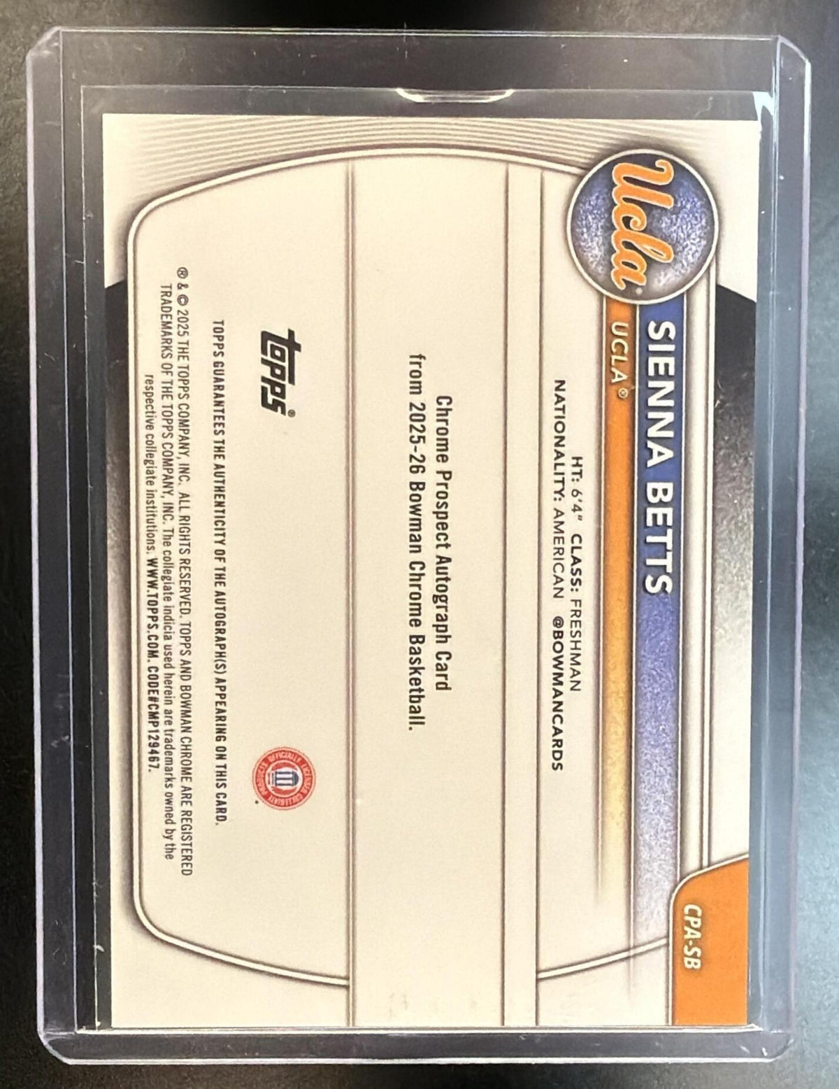 2025-26 Bowman University Sienna Betts #CPA-SB Green Geometric Auto 21/99 1st Bowman