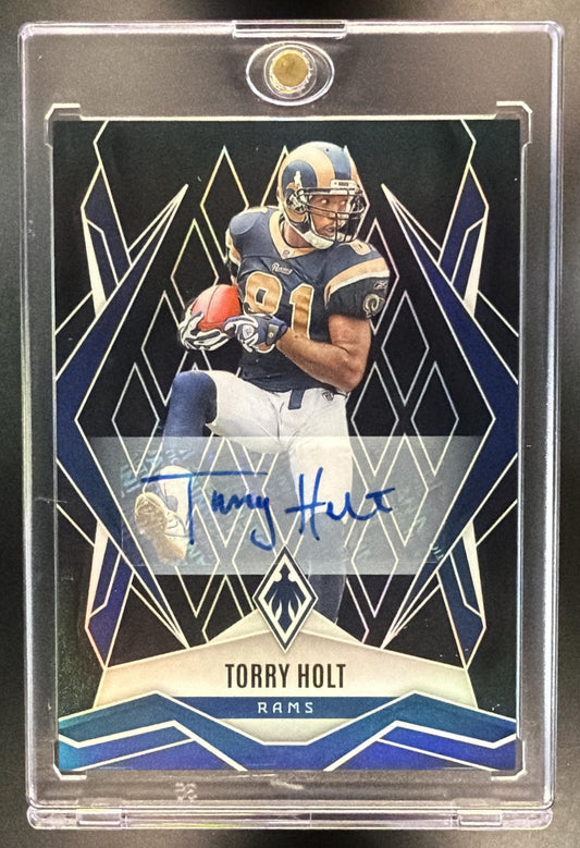 2025 Panini Phoenix Torry Holt #137 Black 1/1 Auto