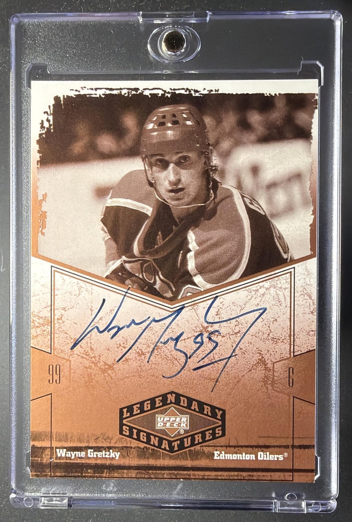 2004-05 Upper Deck Legendary Signatures Wayne Gretzky #WG Auto