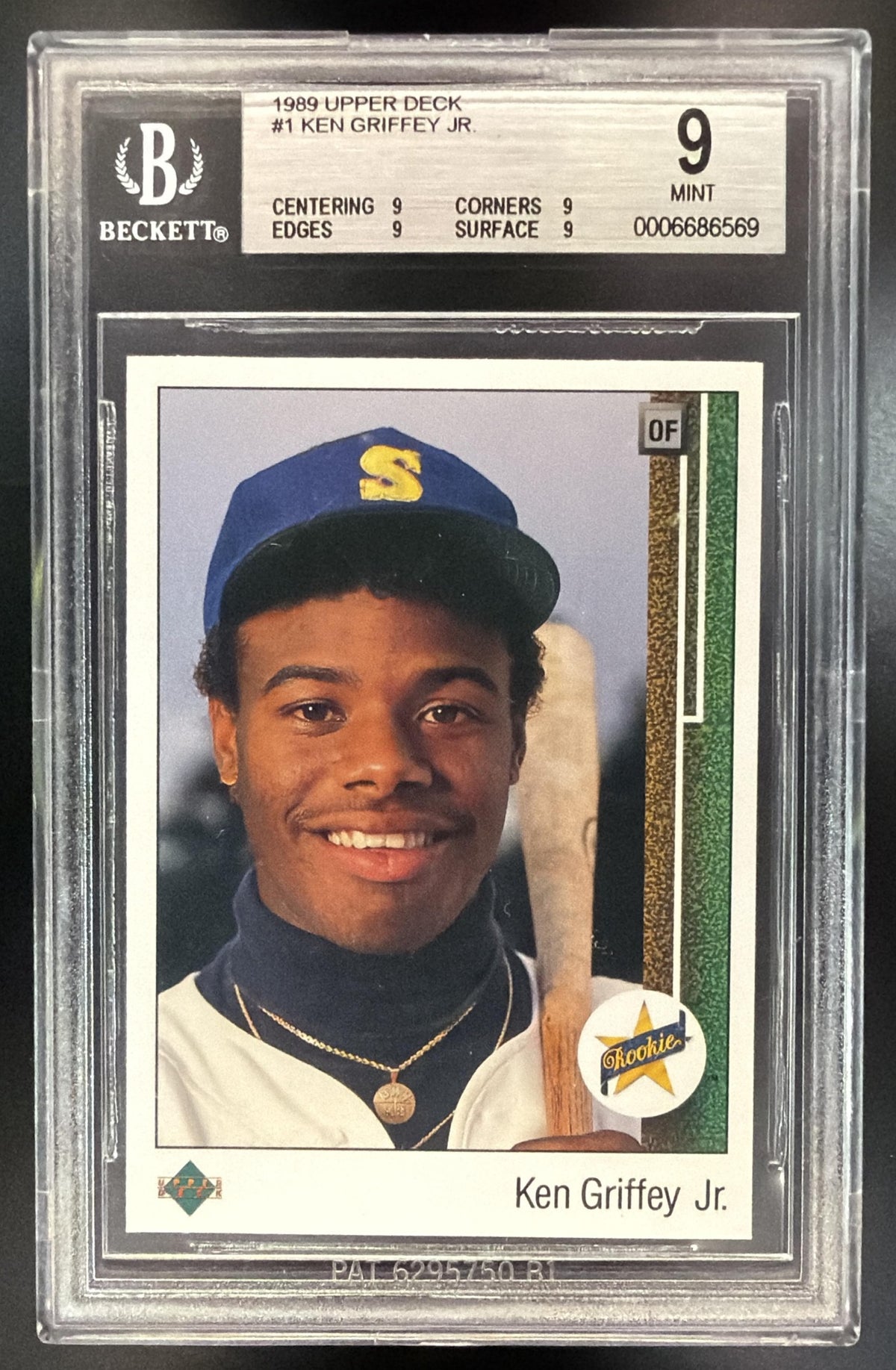 1989 Upper Deck Ken Griffey Jr. #1 RC BGS 9