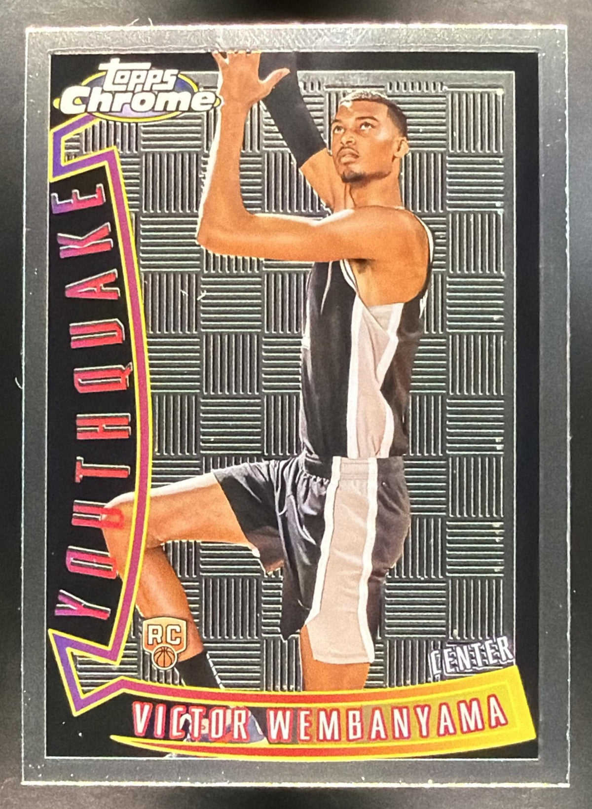 2023-24 Topps Chrome Victor Wembanyama #YQ-1 Youthquake RC