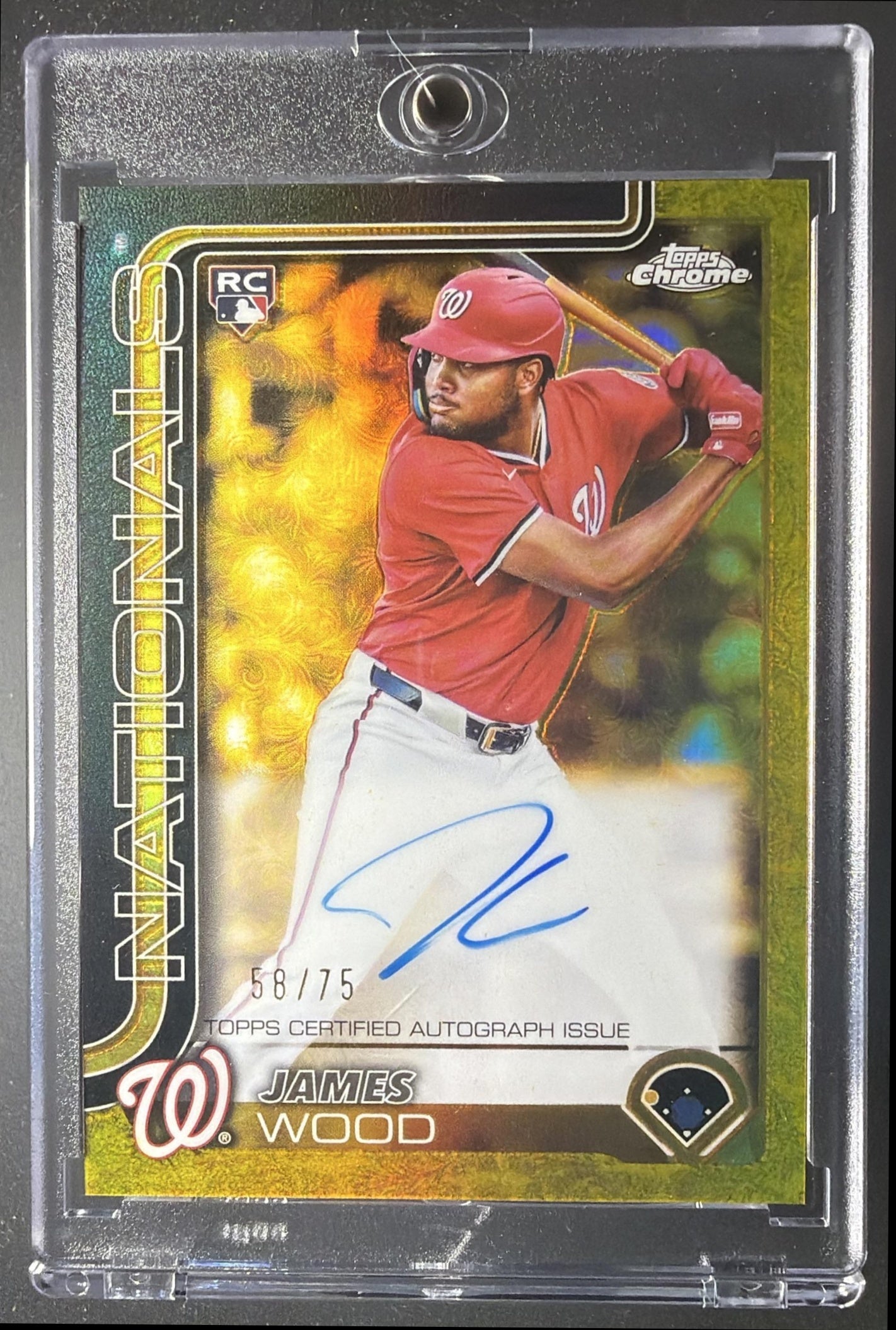 2025 Topps Gilded Collection James Wood #CGA-JW Chrome Gold Auto Yellow/Gold Refractor /75 RC
