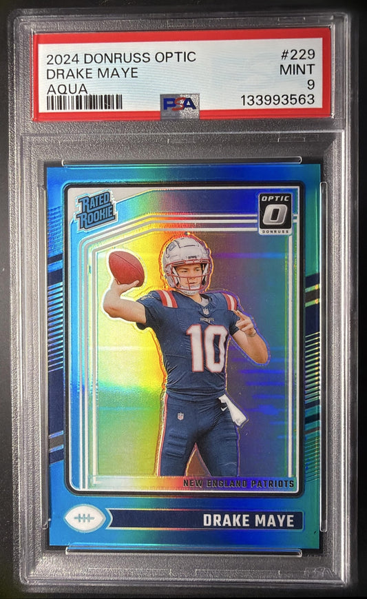 2024 Panini Donruss Optic Drake Maye #229 Aqua 60/299 Rated Rookie PSA 9