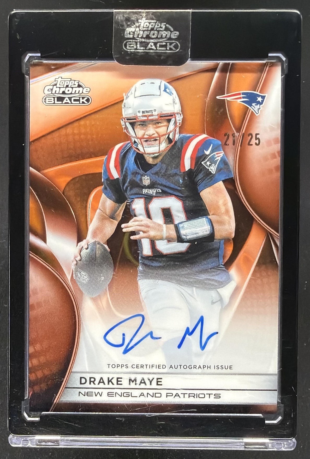 2025 Topps Chrome Black Drake Maye #AU-DMA Auto Orange Refractor 20/25
