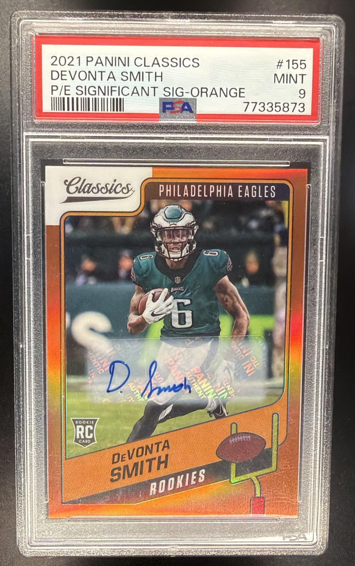 2021 Panini Classics DeVonta Smith #155 Premium Edition Significant Signatures Orange /10 Auto RC PSA 9