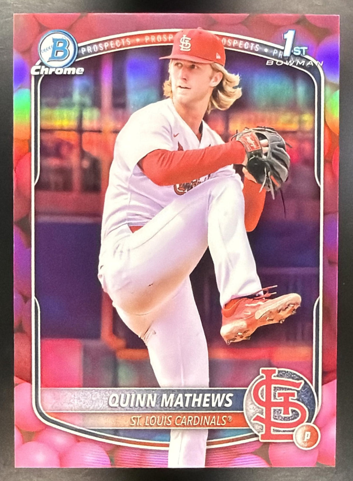 2025 Bowman Quinn Mathews #BCP-25 Chrome Bubble Gum Refractor 1st Prospect