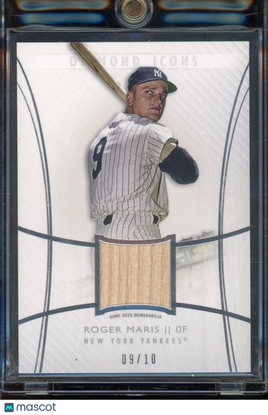 2017 Diamond Icons Roger Maris Game Used Bat /10