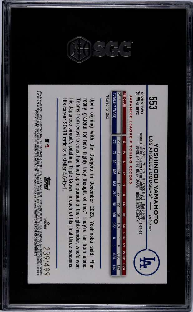 2024 Topps Yoshinobu Yamamoto #553 Green Crackle Foil 239/499 RC SGC 10