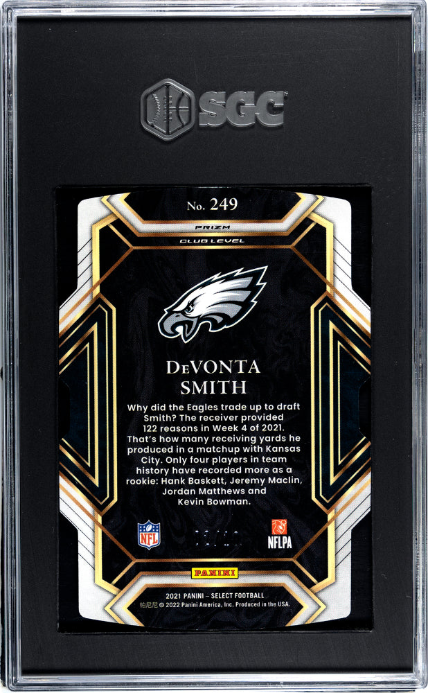 2021 Select Gold Devonta Smith Rookie Die Cut Gold /10 SGC 9